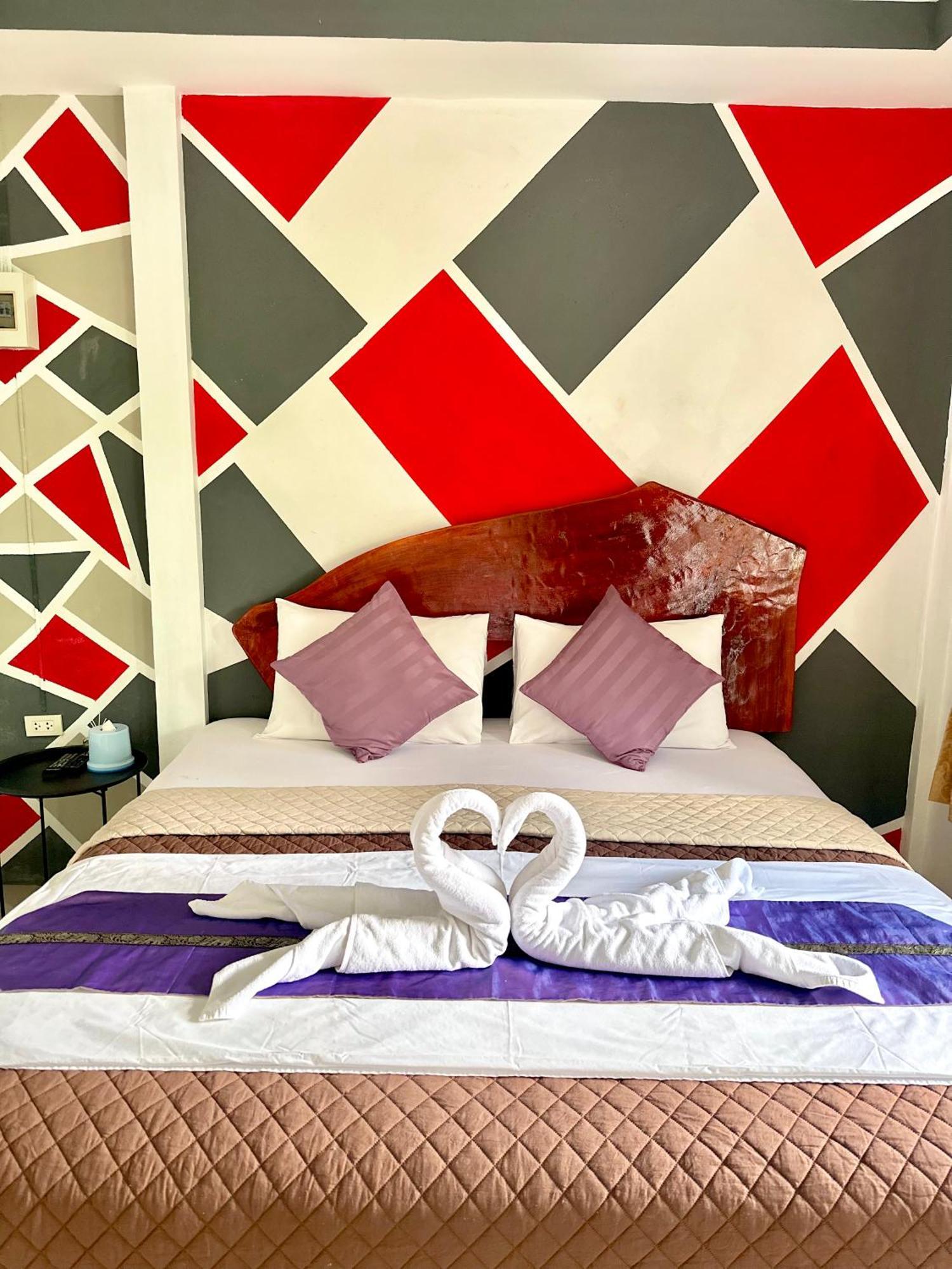 Suntalee House Hotel Nai Yang Beach Kültér fotó